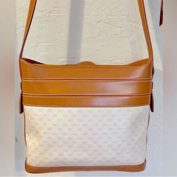 Gucci Vintage Micro GG Crossbody Convertible Adjustable Shoulder Strap Bag - Picture 11 of 12